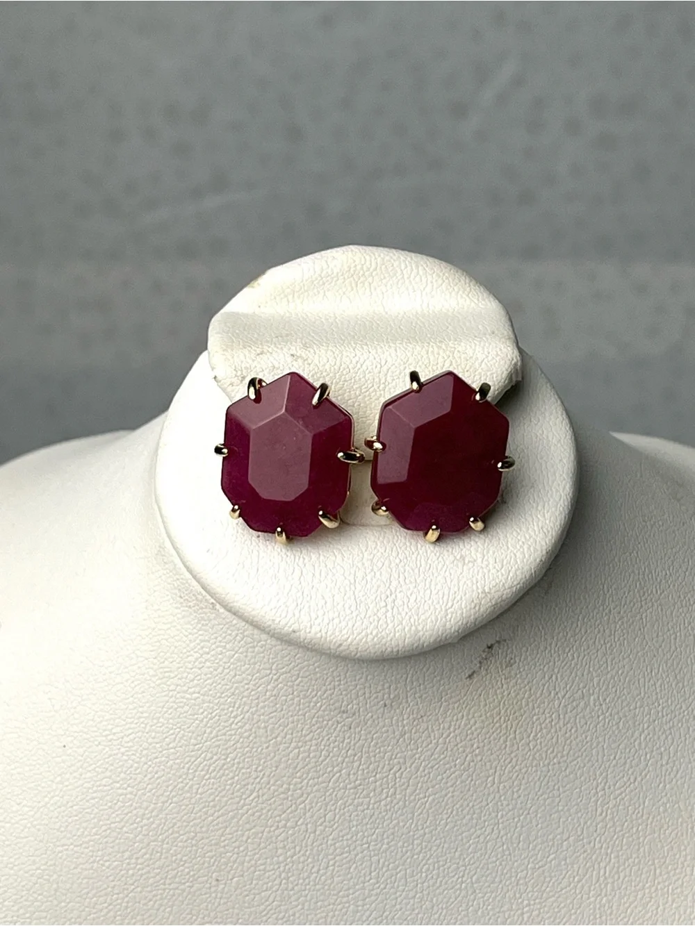 Kendra Scott Morgan Stud Earrings Maroon Jade
